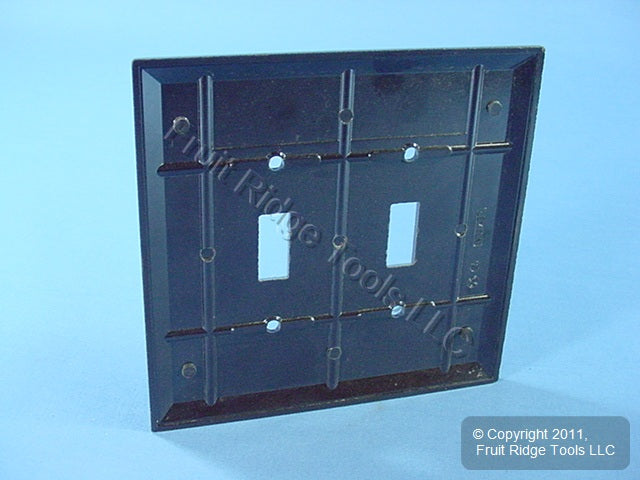 Leviton 85109 Brown 2-Gang Toggle Switch Plastic Oversize Wallplate Cover Plate