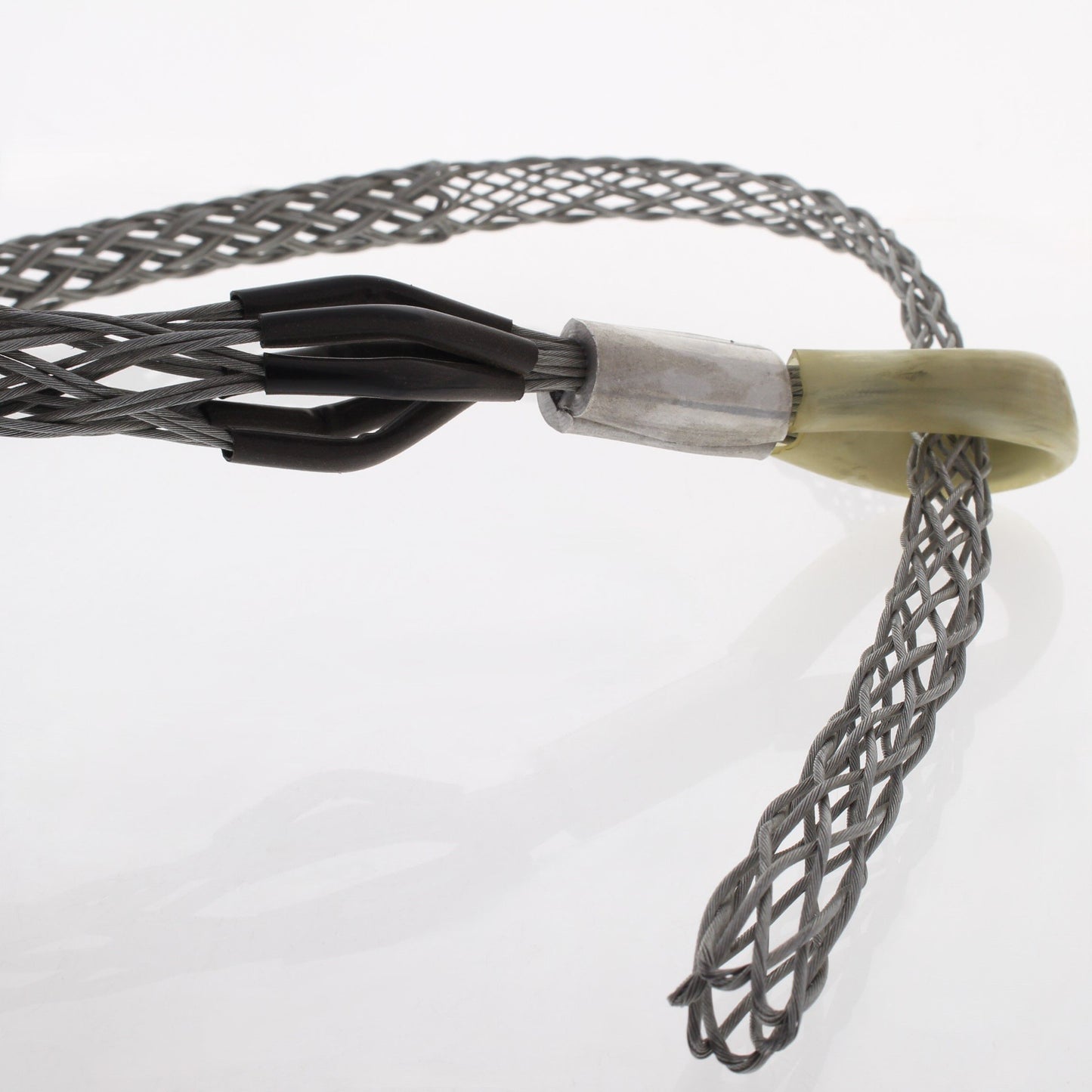 Leviton 8565 47" Wide Range Strain Relief Cable Grip Cable Diameter 1.50"-1.99"