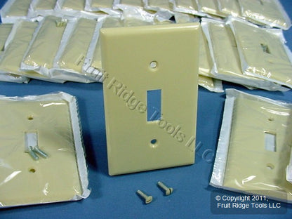 Leviton 86001 Ivory 1-Gang Toggle Switch Plastic Standard Wallplate Covers 25pcs