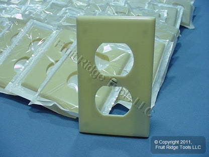 Leviton 86003 Ivory 1-Gang Duplex Outlet Plastic Standard Wallplate Cover 200pcs