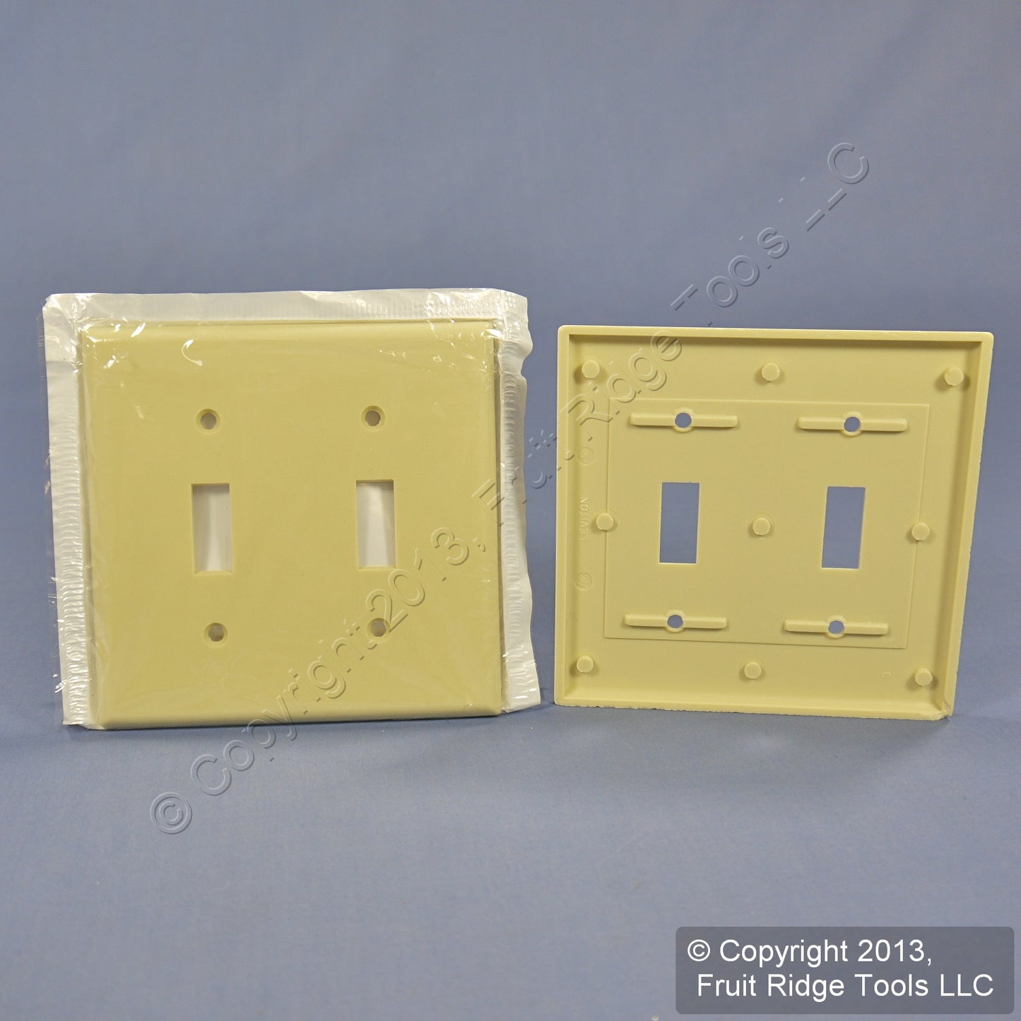 Leviton 86009 Ivory 2-Gang Toggle Switch Plastic Standard Wallplate Covers 2pcs