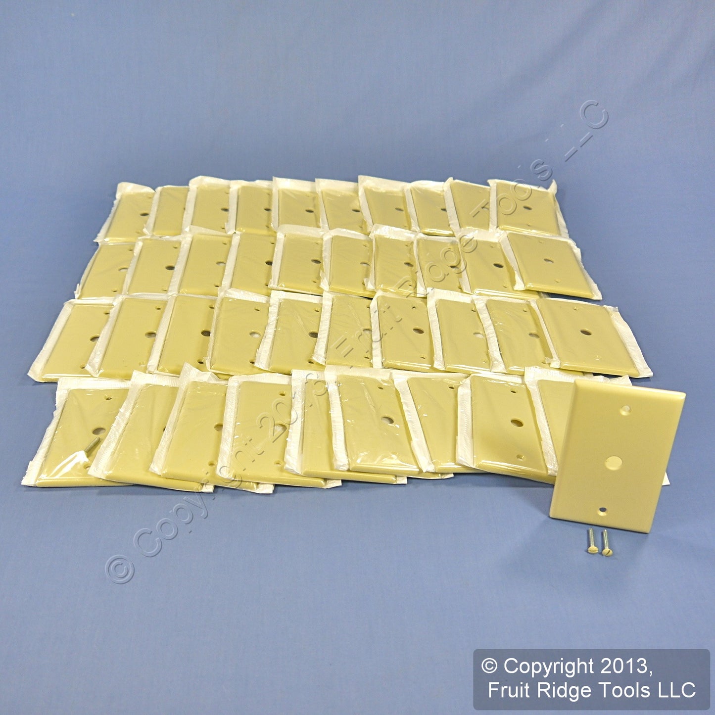 Leviton 86013 Ivory 1-Gang Phone .406" Plastic Wallplate Cover Box Mount 40pcs