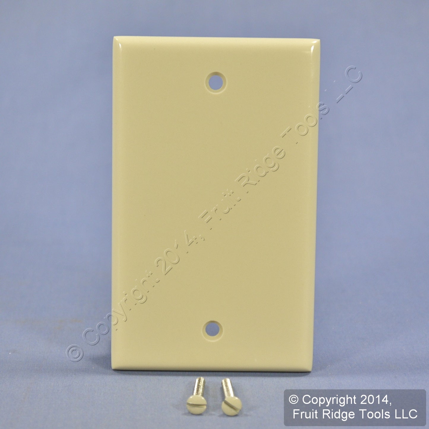 Leviton 86014 Ivory 1-Gang Blank Plastic Standard Size Wallplate Cover Box Mount