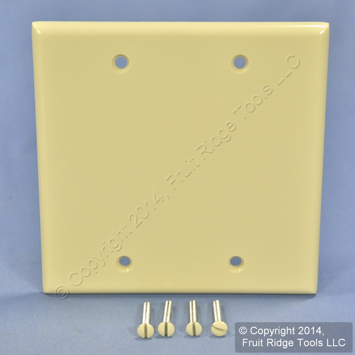 Leviton 86025 Ivory 2-Gang Blank Cover Thermoset Wallplate Box Mount Covers 2pcs