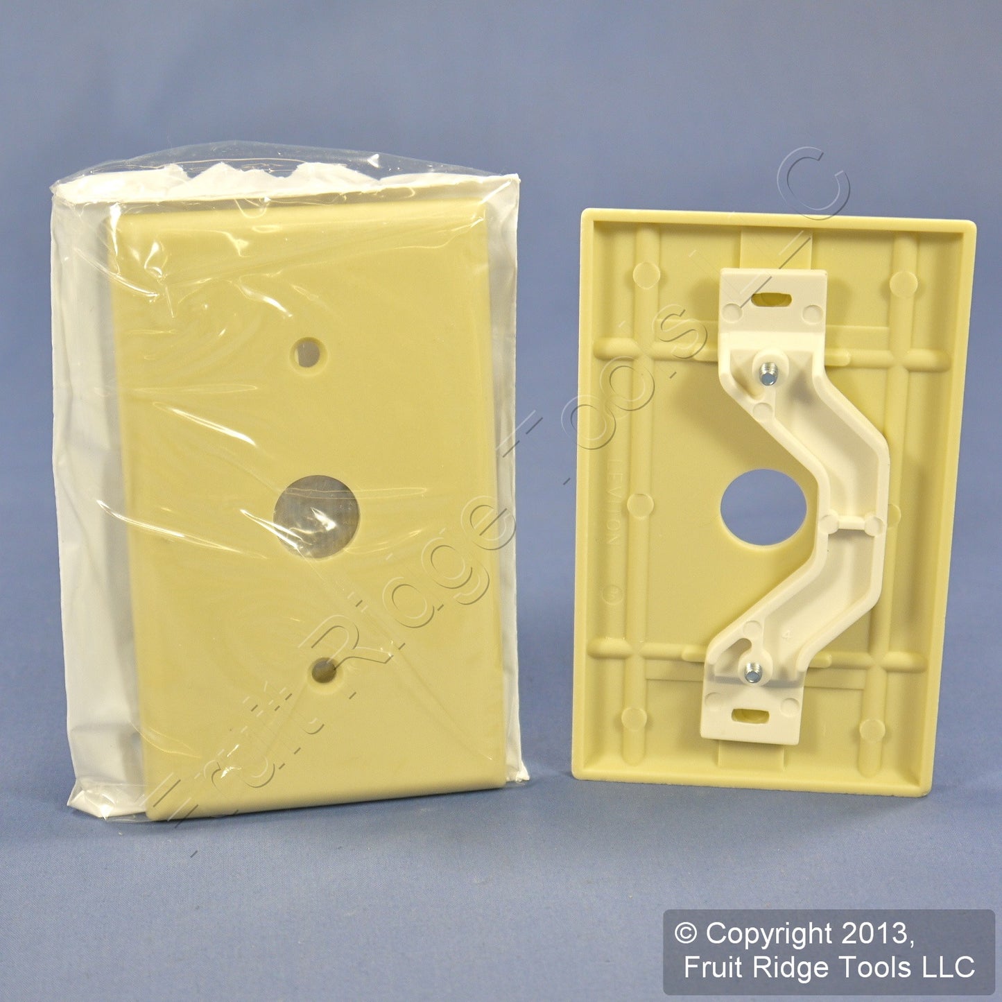 Leviton 86037 Ivory Cable Outlet Wallplates Telephone .625" Strap Mount 10-Pack