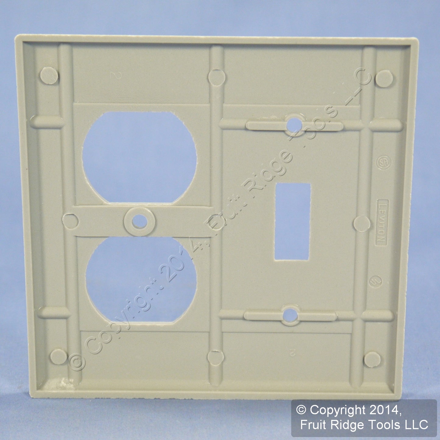Leviton 87005 Gray 2-Gang Toggle Switch Duplex Outlet Plastic Standard Wallplate