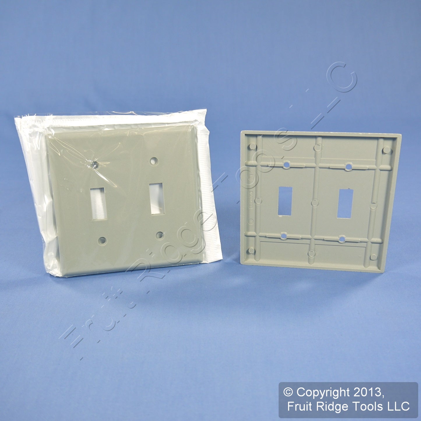 Leviton 87009 Gray 2-Gang Toggle Switch Plastic Standard Wallplate Covers 2-pack