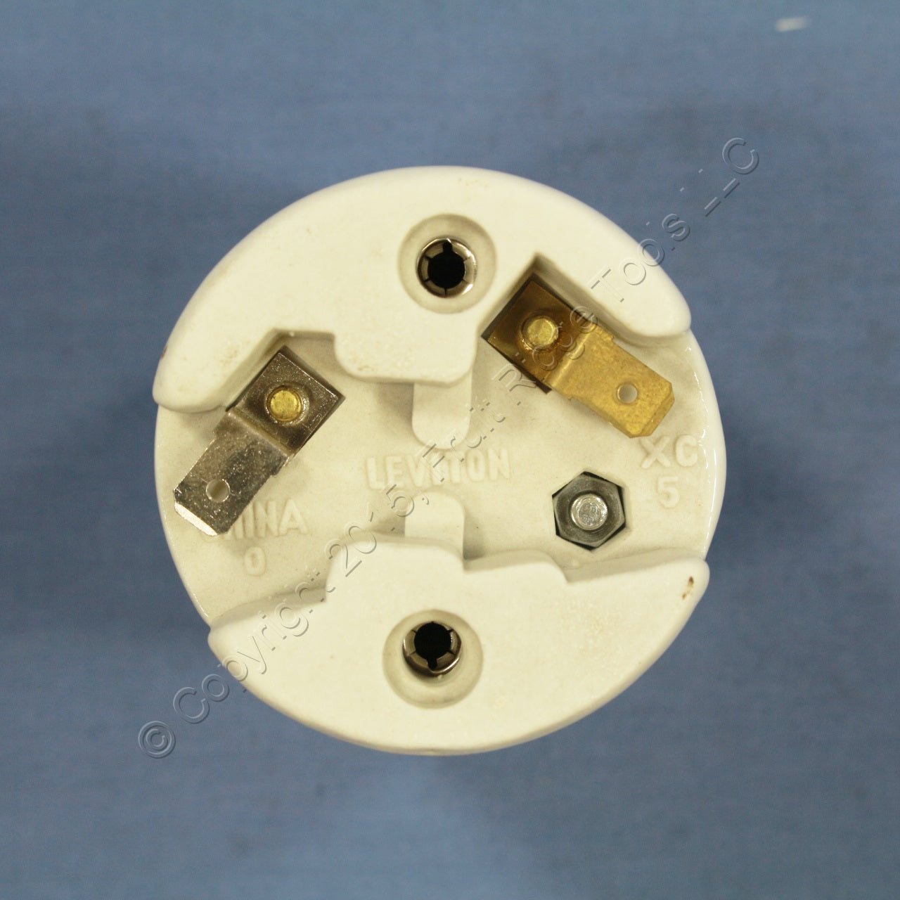 Leviton Mogul Porcelain HID Lampholder Light Socket Quick-Connect Tabs 8756-QC