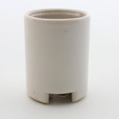Leviton 8780-401 4KV Pulse Porcelain Quick-Connect Mogul Base Lampholder 100pcs