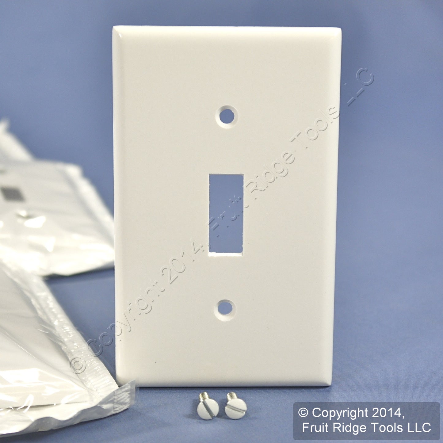 Leviton 88001 White 1-Gang Toggle Switch Plastic Standard Wallplate Covers 20pcs