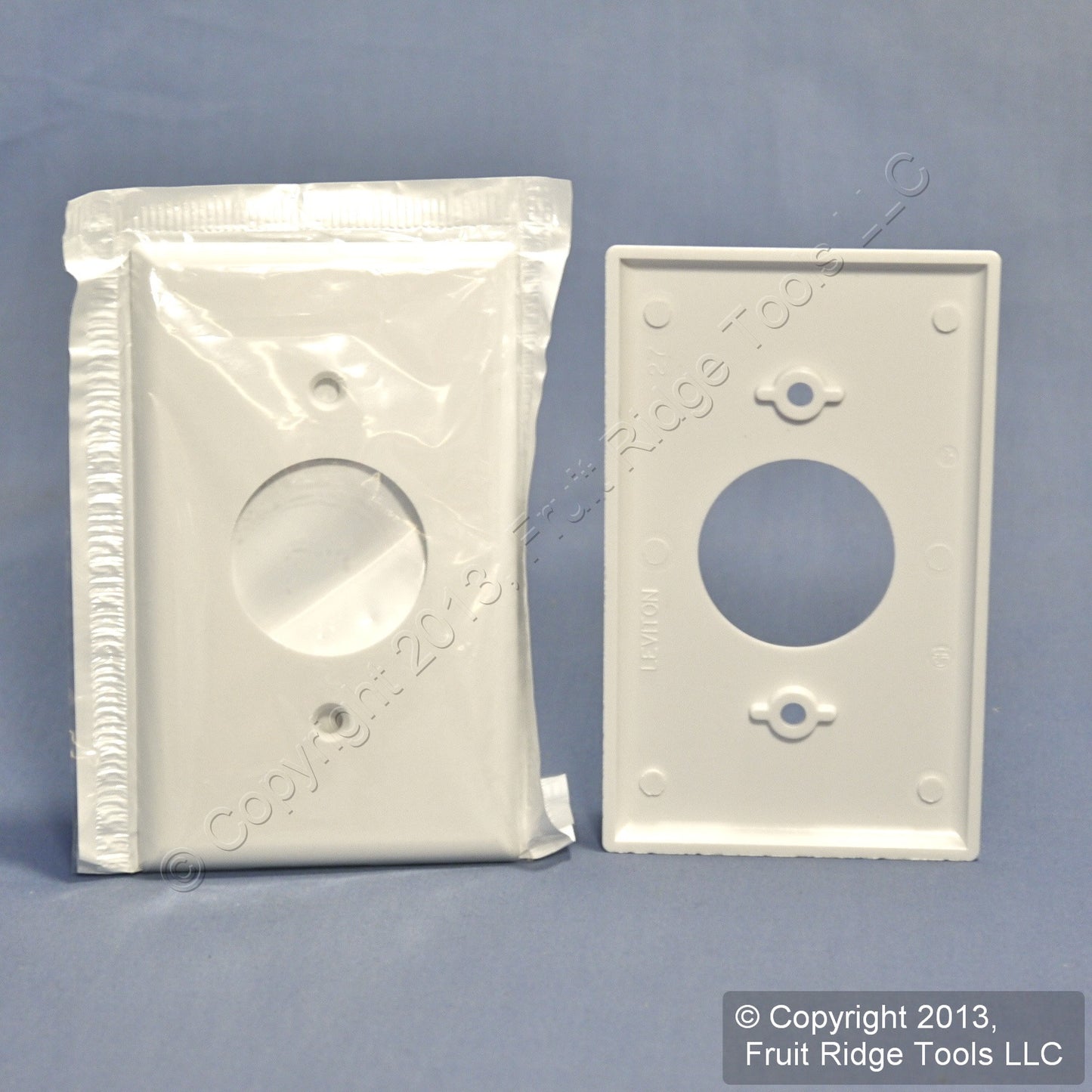 Leviton 88004 White 1-Gang 1.406" Outlet Plastic Standard Wallplate Cover 200pc