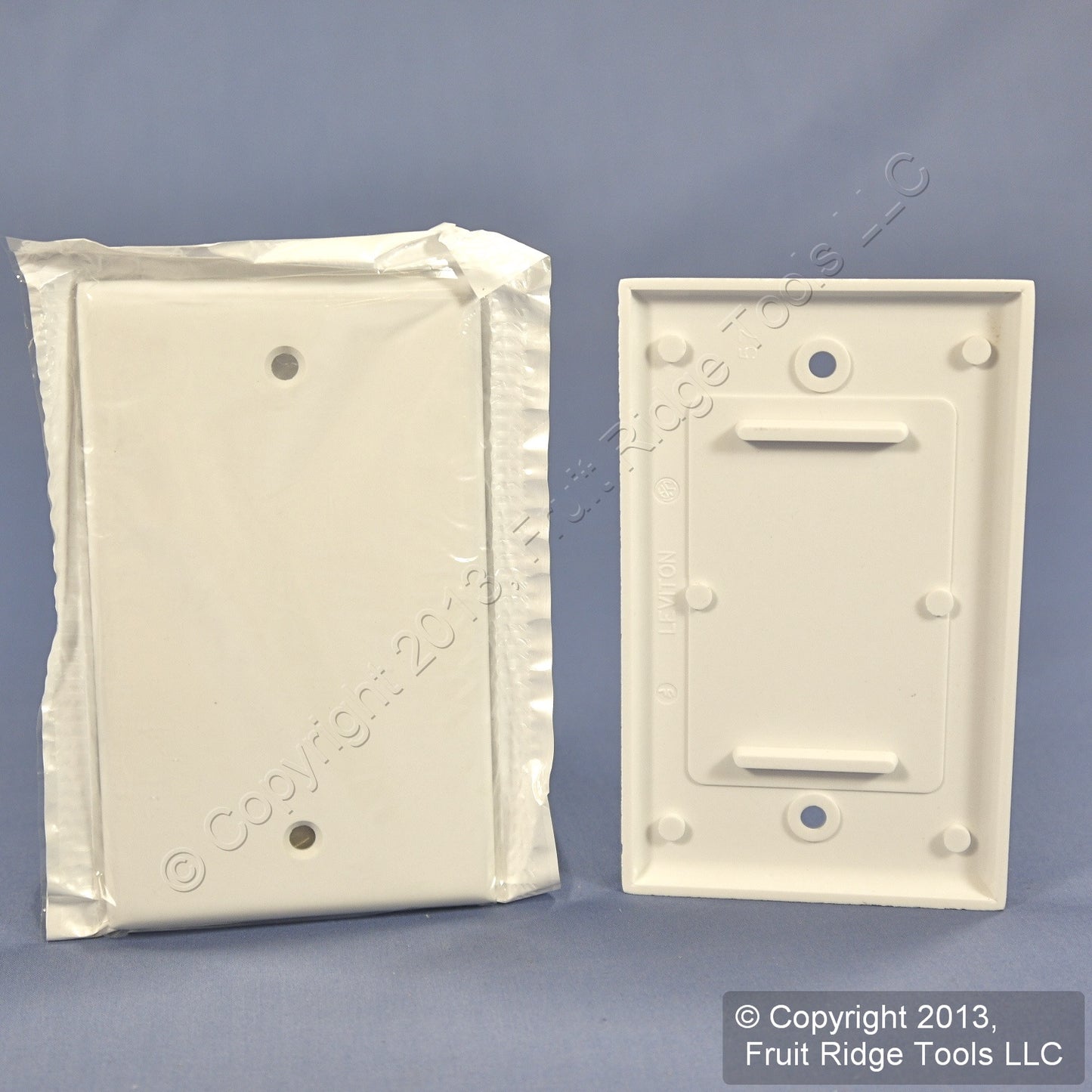 Leviton 88014 White 1-Gang Blank Plastic Standard Wallplate Cover Box Mount 25pc