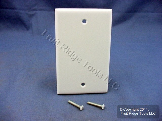 Leviton 88014 White 1-Gang Blank Plastic Standard Size Wallplate Cover Box Mount