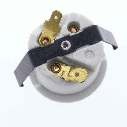 Leviton 8882-207 White Porcelain Lampholder Medium Base Snap-In 660W 250V