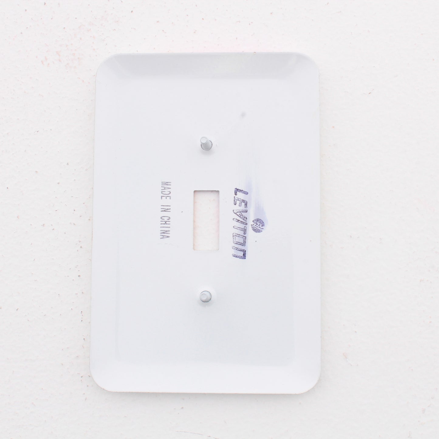 Leviton 89001-BAL Decorativ Ballerina Dance 1-Gang Toggle Switch Wallplate Cover