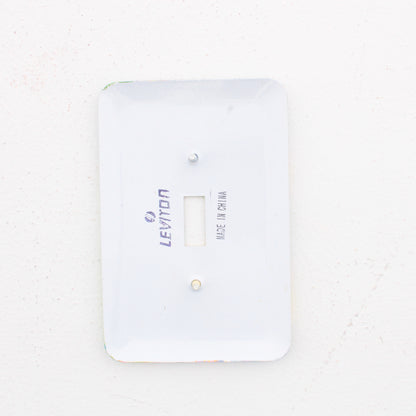 Leviton 89001-SHL Sea Shells 1-Gang Toggle Switch Metal Oversize Wallplate Cover