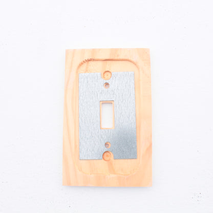 Leviton 89203-WWP 89201-WWP Whitewashed Pine 1-Gang Toggle Wood Oversize Covers