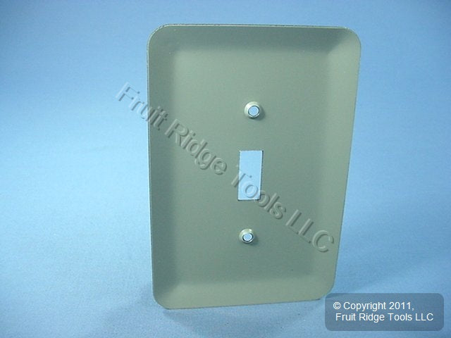Leviton 89301-MGR Metallic Green Metal 1-Gang Toggle Oversize Wallplate Cover