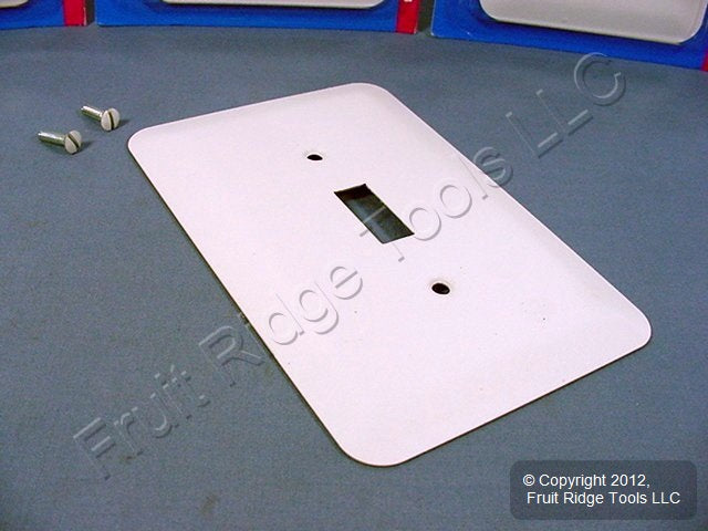 Leviton 89301-WH White Vinyl 1-Gang Toggle Metal Oversize Wallplate Cover 5-pack