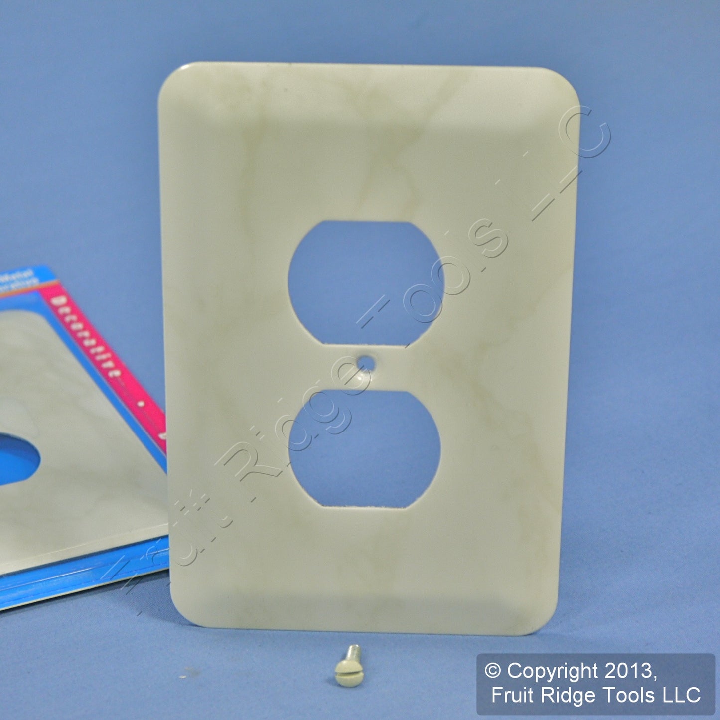 Leviton 89303-IML Ivory Marble 1-Gang Duplex Metal Oversize Wallplate Cover 5pcs