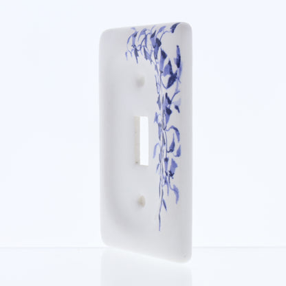 Leviton Blue Flower Porcelain Switch Cover Wall Plate Switchplate 89501-BL