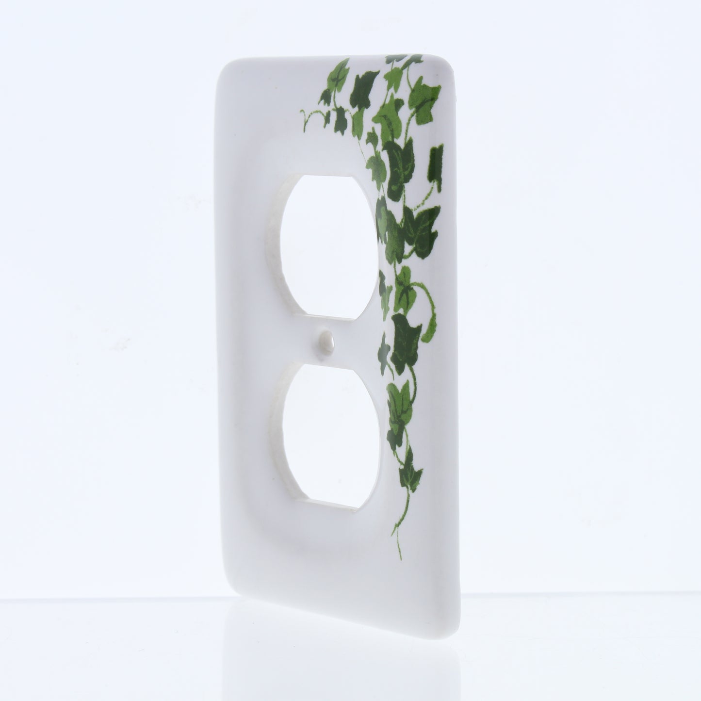Leviton 89503-GRN Green Vine 1-Gang Duplex Ceramic Standard Wallplate Cover 5pcs