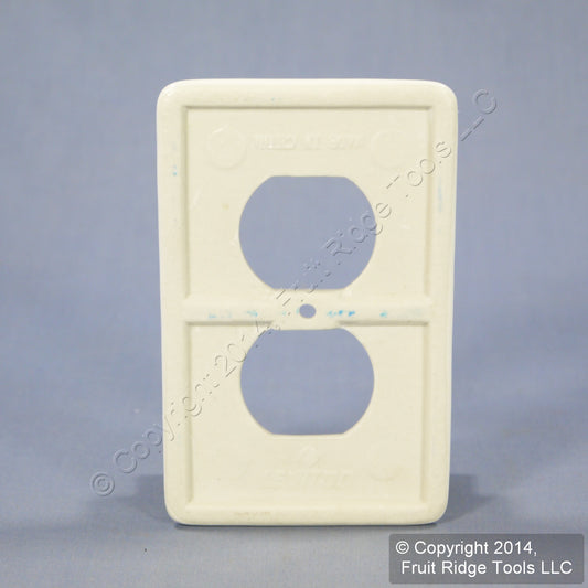 Leviton 89503-GRN Porcelain Decorative Green Vine Leaf Receptacle Outlet Wallplate