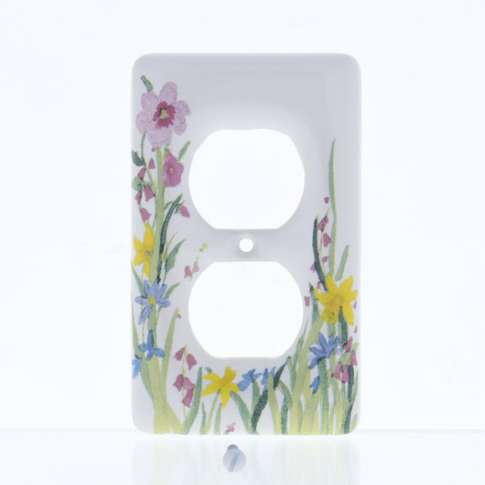 Leviton Porcelain Decorative Wildflower 1-Gang Wallplate Duplex Outlet Cover