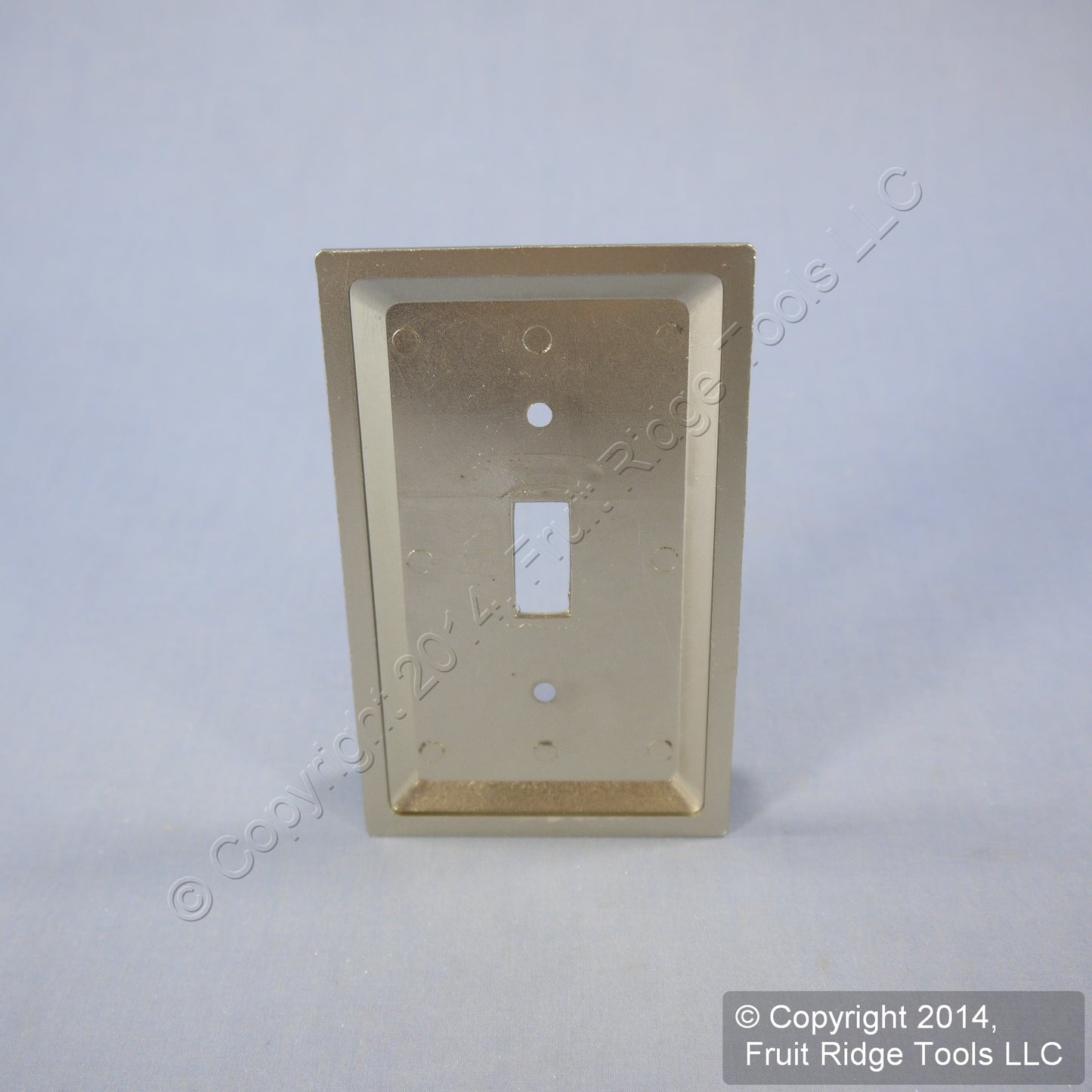 Leviton 89601-STC Brushed Chrome 1-Gang Toggle Metal Oversize Wallplates 5pcs