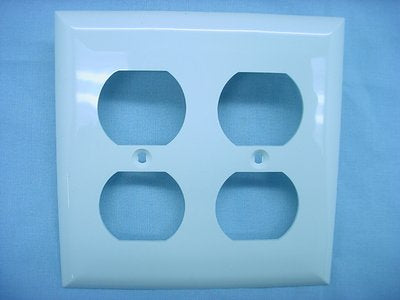 GE 2-Gang White Unbreakable Duplex Outlet Receptacle Wallplates w/o Screws 750pk