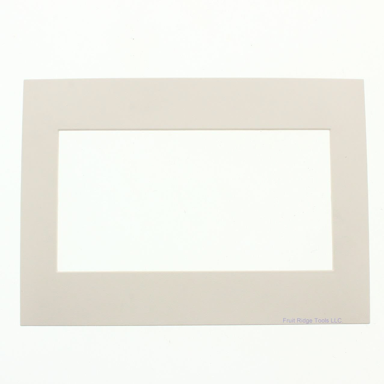 Leviton ACWP3-SND Sand 3-Gang 3-Acenti Engineering Grade Polymer Wallplate Cover