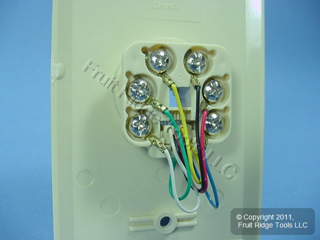 Leviton C2675-I Ivory 1-Gang 6-Wire Telephone RJ11 Jack Nylon Standard Wallplate