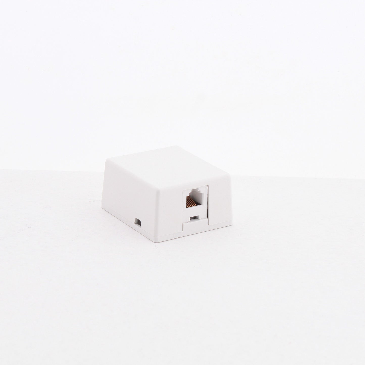 Leviton White Surface Mount Quick Connect 6-Wire Phone Jack Telephone C2679-W