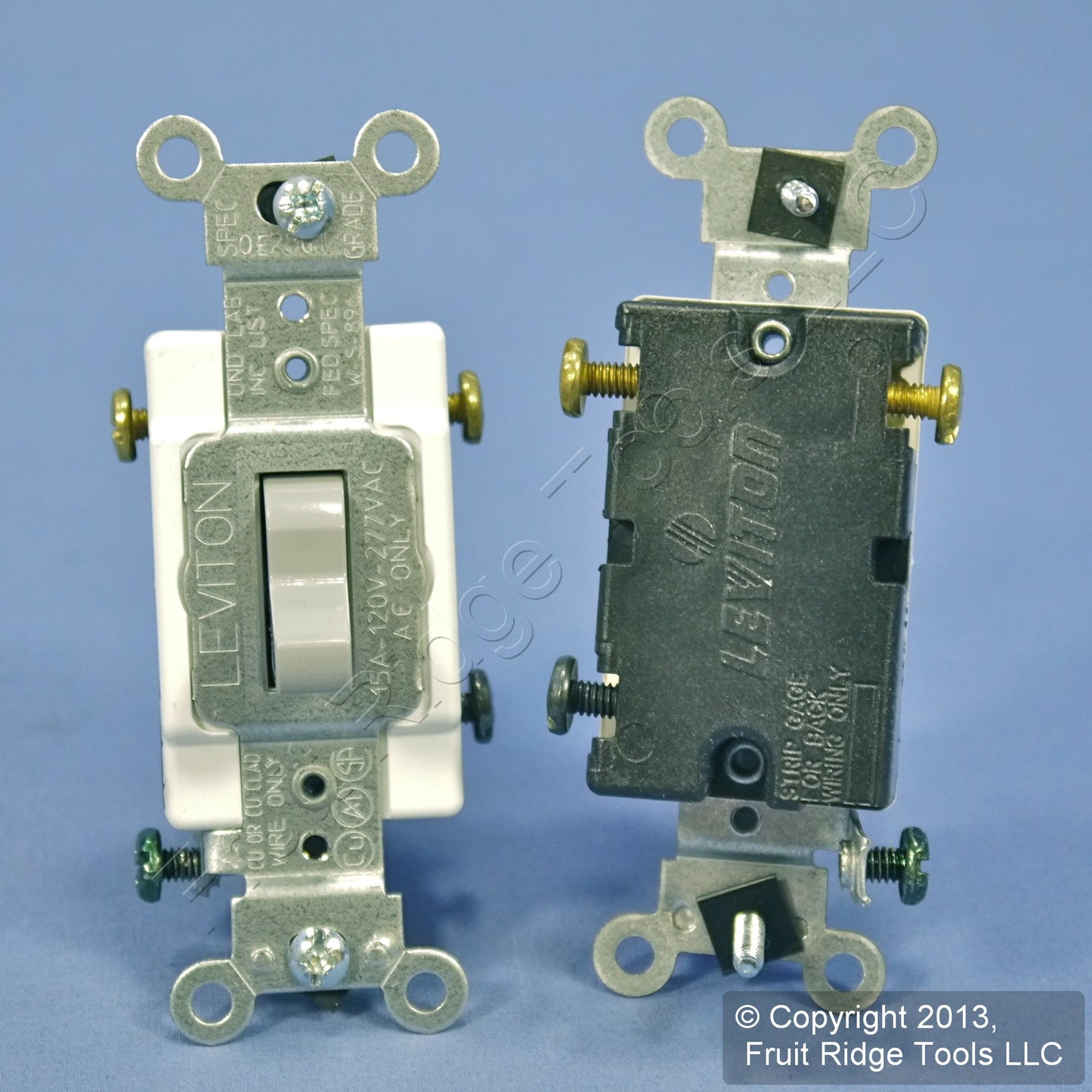 Leviton CS315-2GY Gray 3-Way Commercial Grade Toggle Wall Light Switch 15A 10pcs
