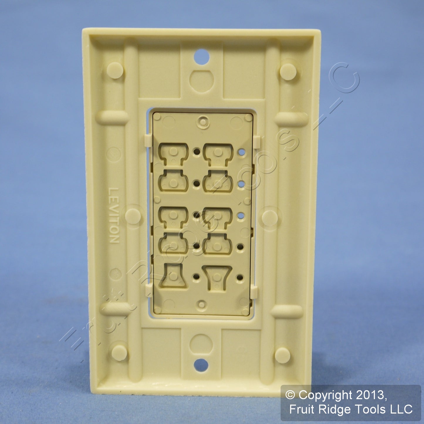 Leviton Ivory Color Conversion Kit for 3-Address DHC Dimmer Controller DCK3D-I