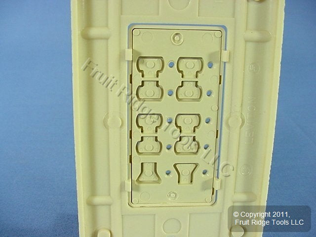 Leviton Ivory Color Change Kit for 3-Address Dimmer Controller w/Labels DCK4A-CI