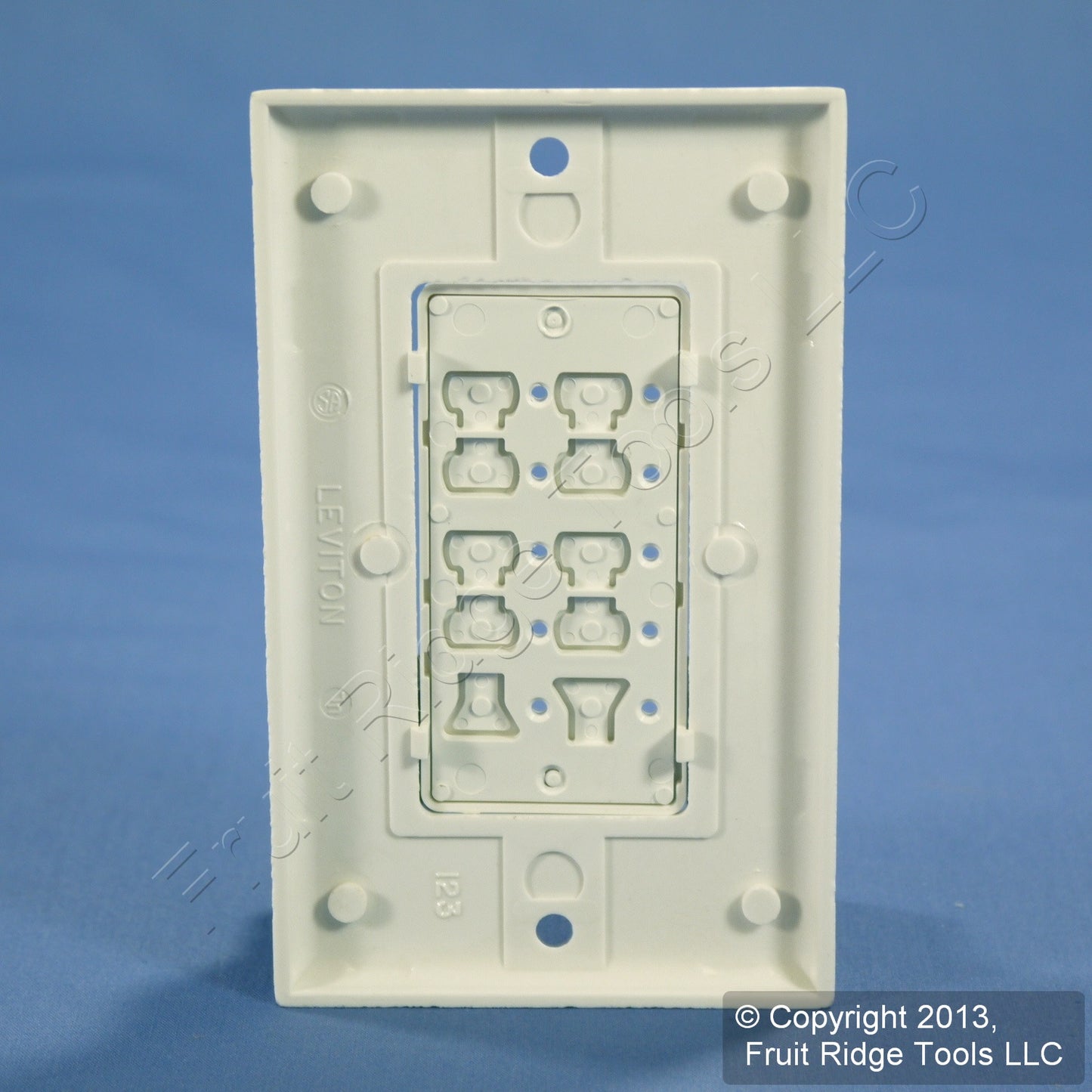 Leviton White Color Conversion Kit For 3-Address Dimming Controller DCK4A-CW
