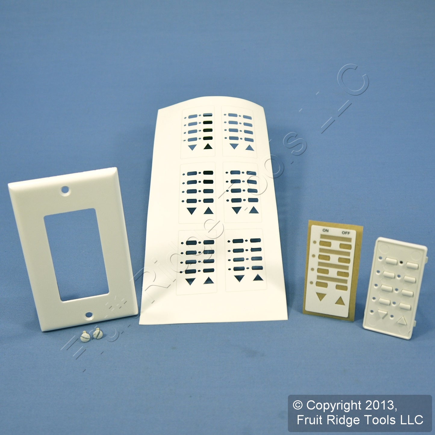 Leviton White Faceplate Color Change Kit for 4-Scene Dimming Controller DCK4D-CW