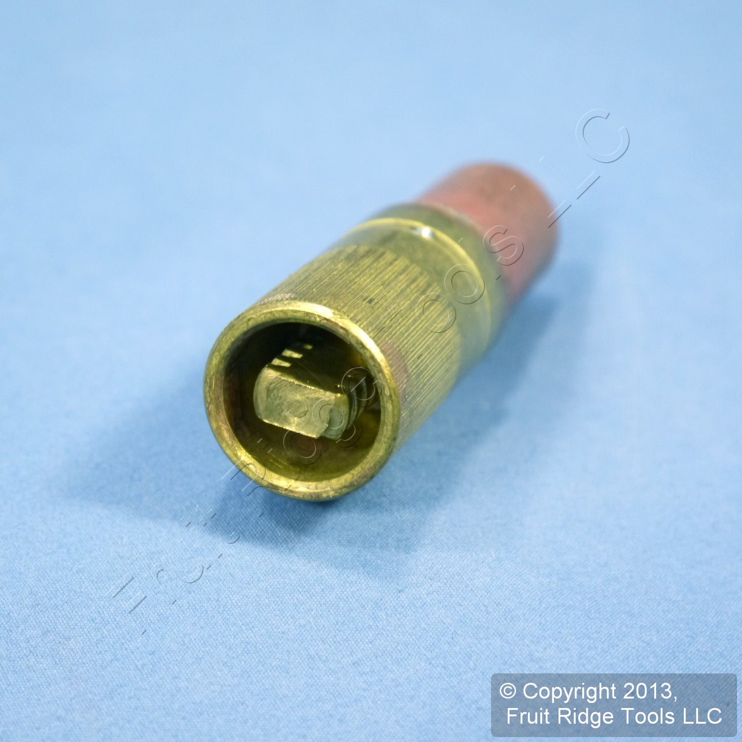 Leviton FPC30 18 Series Palmgren Cam Plug 315A 600V Crimped Style