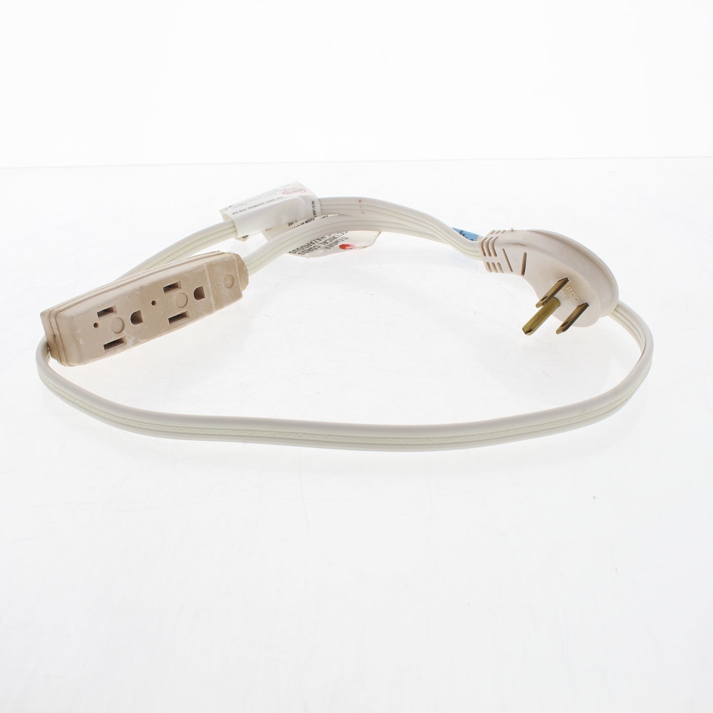 Leviton White Low Profile 3-Outlet Extension Cord 3' 15A 125V Only 1/2" Thick