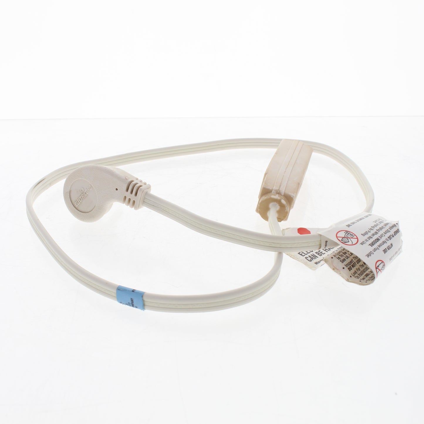 Leviton White Low Profile 3-Outlet Extension Cord 3' 15A 125V Only 1/2" Thick