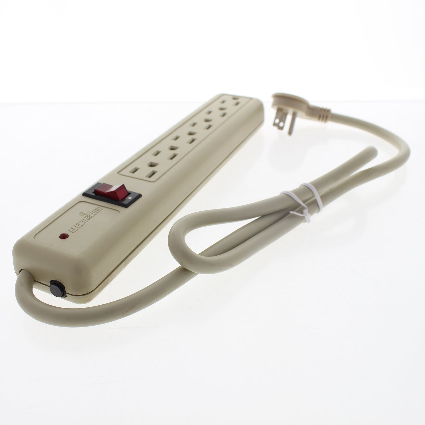 Leviton H1194-003-AS 6-Outlet Surge Protector 1/2" Thick w/ 3ft Cord 210 Joules