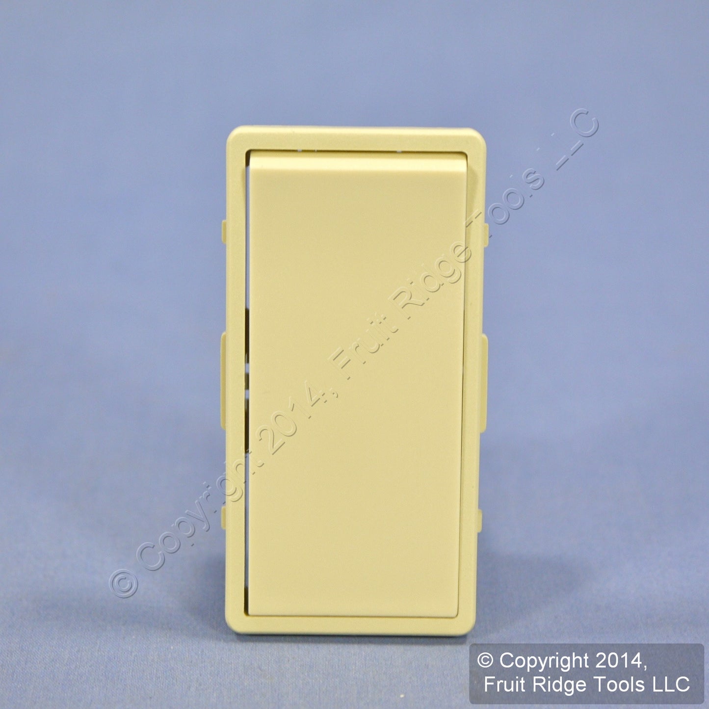Leviton MNK0R-I Ivory Monet Color Change Kit for Narrow Fin Non-Dimming Remote