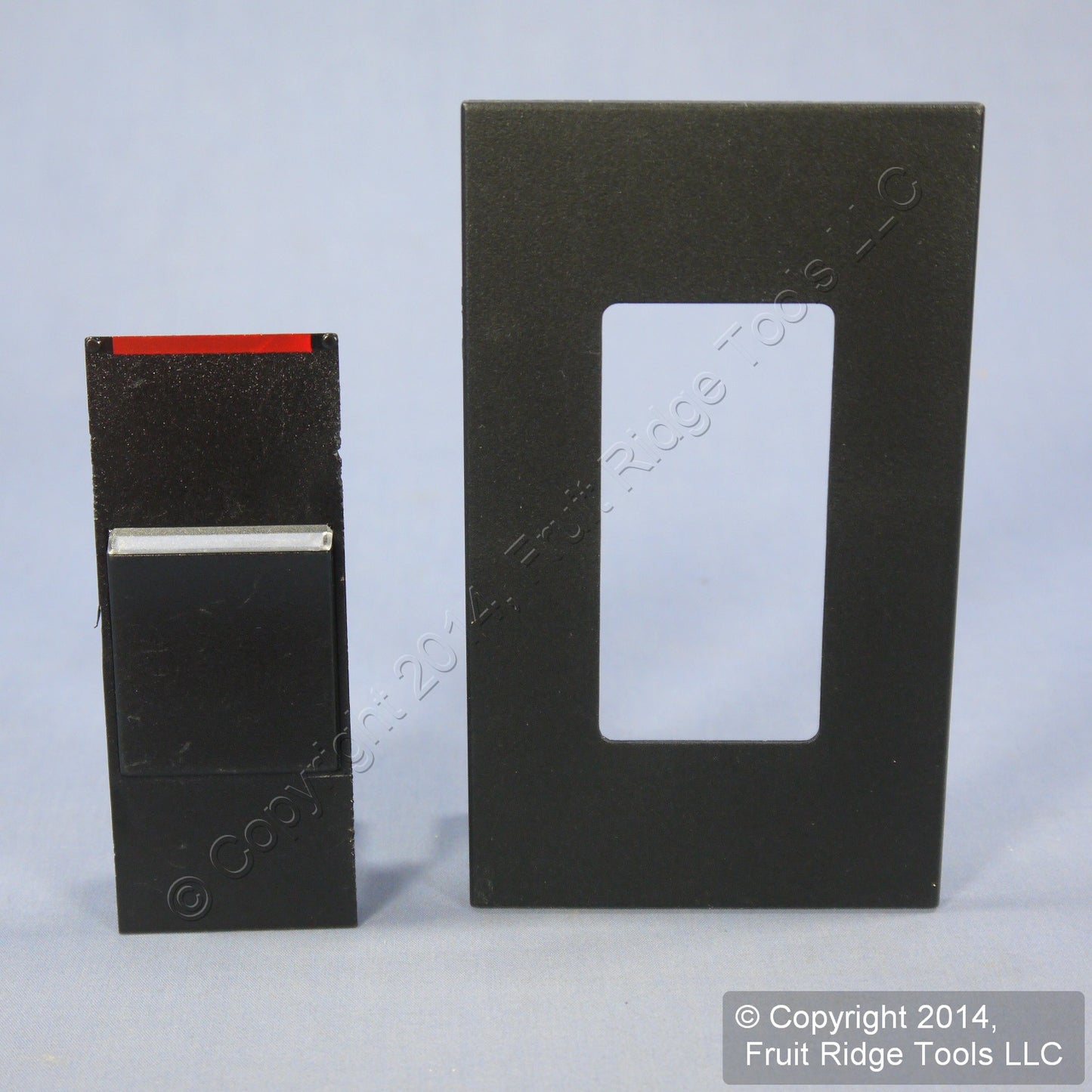 Leviton IPKIT-LLE Black Color Change Conversion Kit for Wide Fin Monet Control