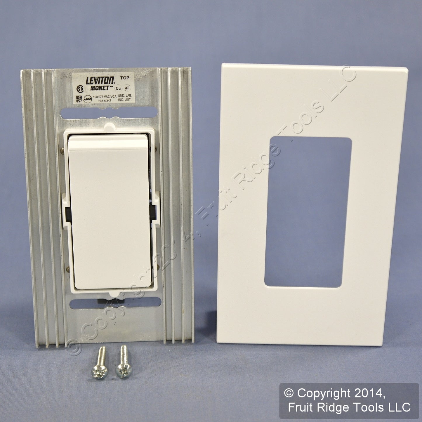 Leviton MNS20-D3W White Narrow Fin Monet 3-Way 20A Rocker Switch 120/277V 60Hz