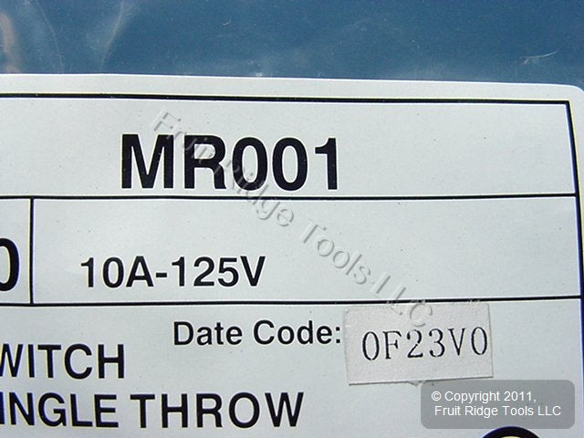 Leviton MR001 Green Pilot Light On/Off Mini Rocker Panel Switch Micro Snap-In