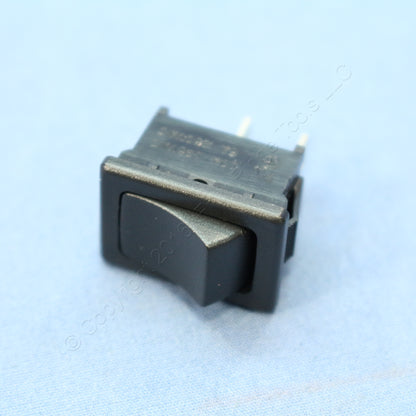 Leviton MR002 Black All- Snap-In Mini Rocker Panel Switch On/Off 10A Micro 500pc