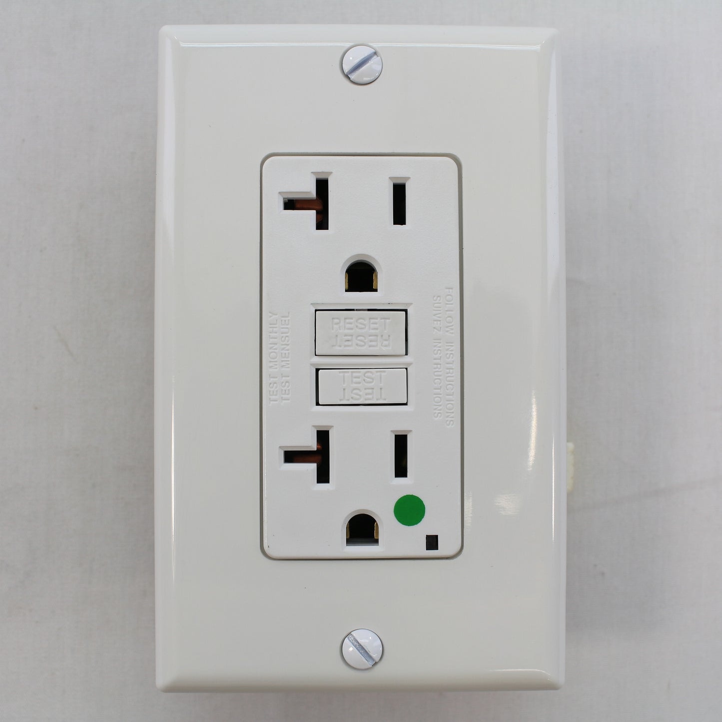 Leviton N7899-HGW White Hospital Grade 20A-125V Receptacle