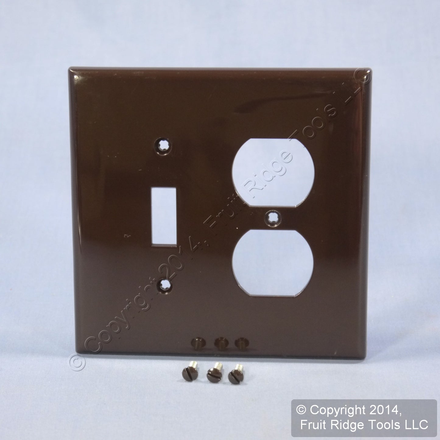 Leviton PJ18 Brown 2-Gang Toggle Duplex Outlet Unbreakable Midway Wallplate