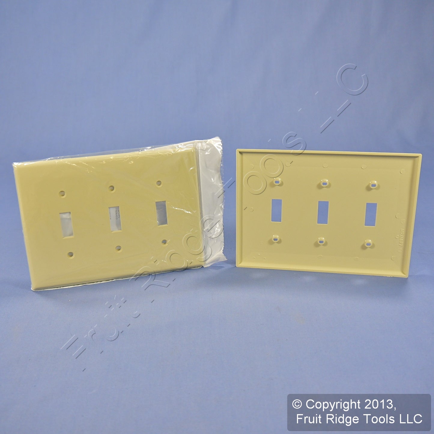 Leviton PJ3-I Ivory 3-Gang Toggle Unbreakable Nylon Midway Wallplate Cover 10pcs